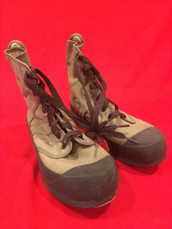 Orvis Felt Sole Fly Fishing Wading Boots Size 8